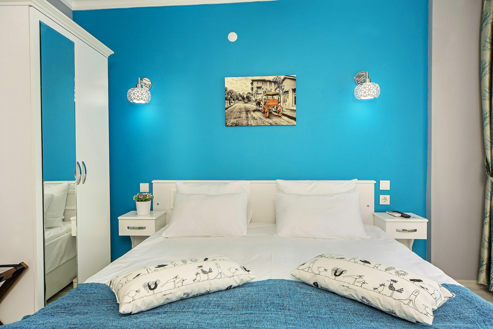 Unique Hotel 3*